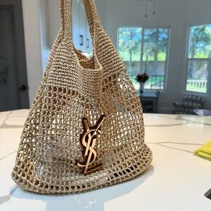 Raffia beach bag